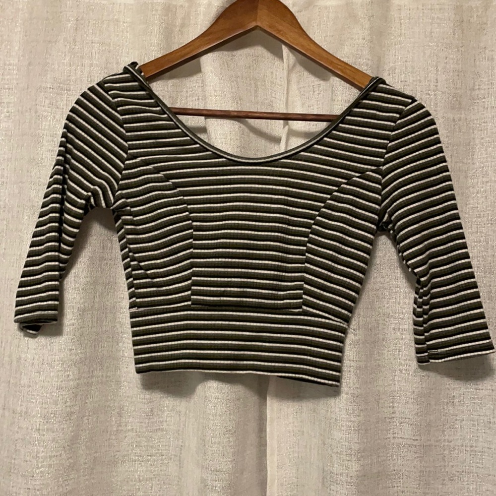 Crop Top (s)